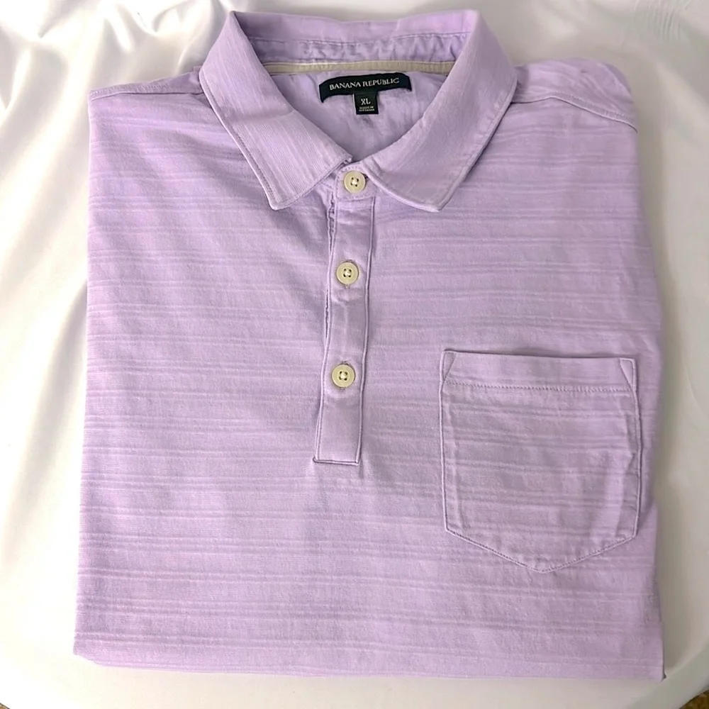 Banana Republic Dress Polo shirt short sleeve collared lilac color. Size XL